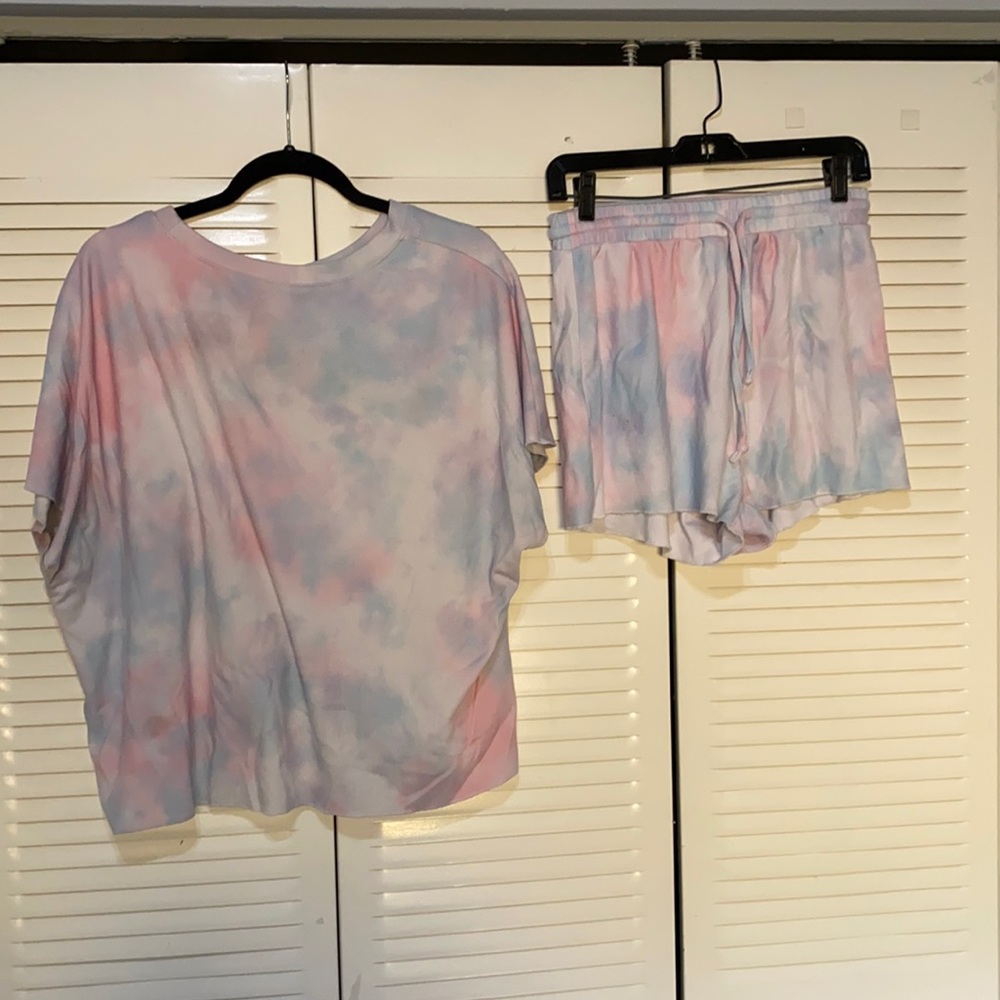 Tie Dye Matching T Shirt and Short Set